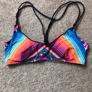 O’Neill bikini rainbow top xs